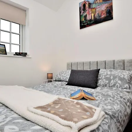 2 Bed In 75544 Vakantiehuis