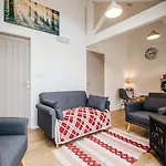 2 Bed In Middlesbrough Oc-75544 度假居 *