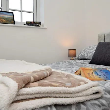 2 Bed In 75544 *