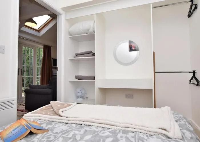 2 Bed In Middlesbrough Oc-75544 Holiday home Stokesley